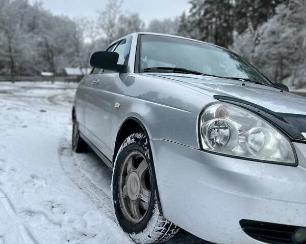 Серый ВАЗ 2170 Priora, объемом двигателя 1.6 л и пробегом 201 тыс. км за 2700 $, фото 4 на Automoto.ua