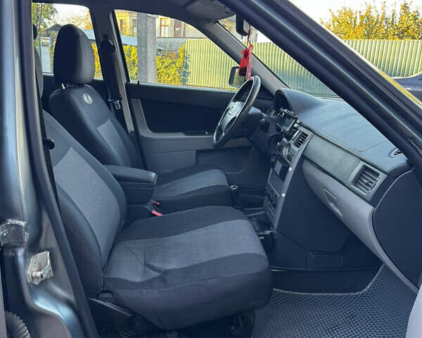 Сірий ВАЗ 2170 Priora, об'ємом двигуна 1.6 л та пробігом 208 тис. км за 3000 $, фото 20 на Automoto.ua
