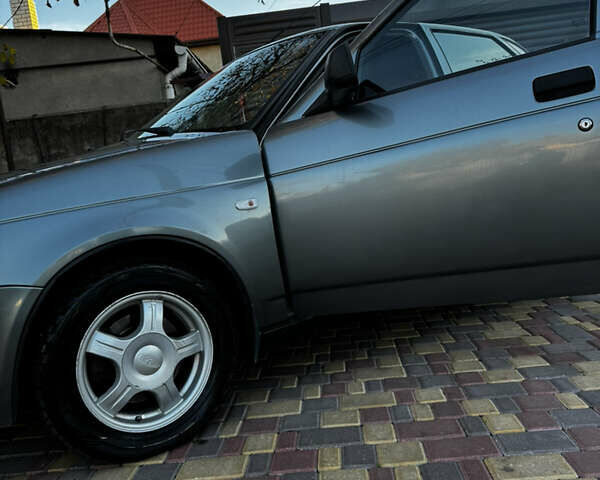 Сірий ВАЗ 2170 Priora, об'ємом двигуна 1.6 л та пробігом 208 тис. км за 3000 $, фото 16 на Automoto.ua