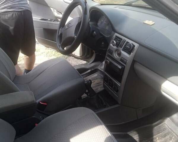 Сірий ВАЗ 2170 Priora, об'ємом двигуна 1.6 л та пробігом 230 тис. км за 2600 $, фото 3 на Automoto.ua
