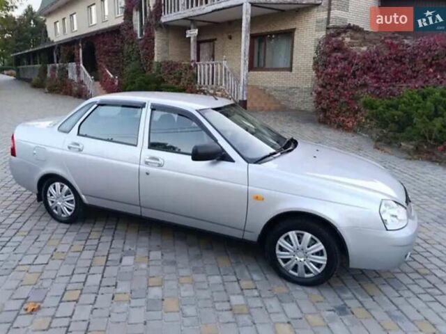 ВАЗ 2170 Priora 2012 в Баштанке на Automoto.ua Серый ВАЗ 2170 Priora, объемом двигателя 1.6 л и пробегом 189 тыс. км за 2300 $, фото 6 на Automoto.ua