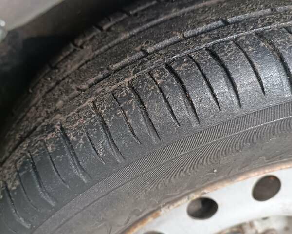 ВАЗ 2170 Priora 2012 у Балте на Automoto.ua Сірий ВАЗ 2170 Priora, об'ємом двигуна 1.6 л та пробігом 330 тис. км за 1950 $, фото 8 на Automoto.ua