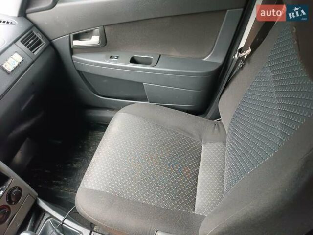 ВАЗ 2170 Priora 2012 у Балте на Automoto.ua Сірий ВАЗ 2170 Priora, об'ємом двигуна 1.6 л та пробігом 330 тис. км за 1950 $, фото 7 на Automoto.ua