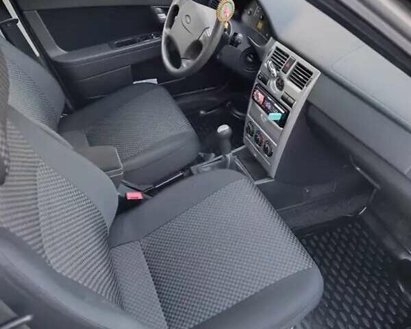 ВАЗ 2170 Priora 2012 в Баштанке на Automoto.ua Серый ВАЗ 2170 Priora, объемом двигателя 1.6 л и пробегом 189 тыс. км за 2300 $, фото 5 на Automoto.ua