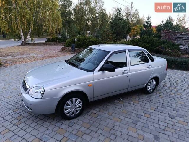 Сірий ВАЗ 2170 Priora, об'ємом двигуна 1.6 л та пробігом 24 тис. км за 5000 $, фото 5 на Automoto.ua