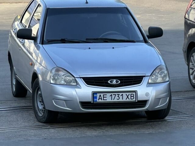 Сірий ВАЗ 2170 Priora, об'ємом двигуна 1.6 л та пробігом 250 тис. км за 2800 $, фото 1 на Automoto.ua