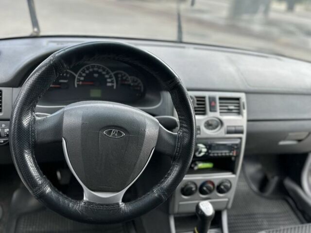 Серый ВАЗ 2170 Priora, объемом двигателя 1.6 л и пробегом 170 тыс. км за 2400 $, фото 14 на Automoto.ua