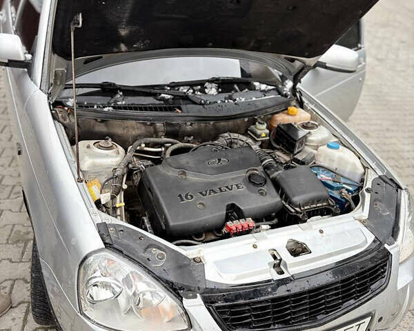 Сірий ВАЗ 2170 Priora, об'ємом двигуна 1.6 л та пробігом 134 тис. км за 2900 $, фото 5 на Automoto.ua