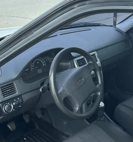 Серый ВАЗ 2170 Priora, объемом двигателя 1.6 л и пробегом 219 тыс. км за 2700 $, фото 9 на Automoto.ua