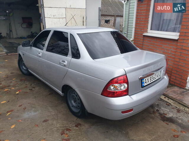 Серый ВАЗ 2170 Priora, объемом двигателя 1.6 л и пробегом 210 тыс. км за 3500 $, фото 6 на Automoto.ua