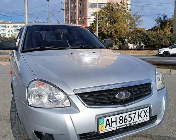 Серый ВАЗ 2170 Priora, объемом двигателя 1.6 л и пробегом 122 тыс. км за 3900 $, фото 1 на Automoto.ua