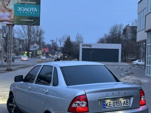 Серый ВАЗ 2170 Priora, объемом двигателя 1.6 л и пробегом 250 тыс. км за 3750 $, фото 3 на Automoto.ua