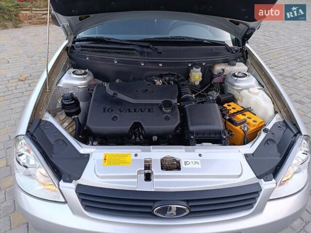 Сірий ВАЗ 2170 Priora, об'ємом двигуна 1.6 л та пробігом 24 тис. км за 5000 $, фото 1 на Automoto.ua
