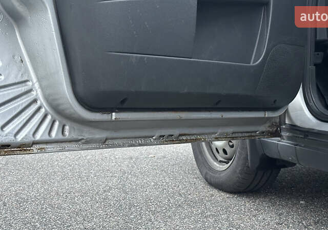 Серый ВАЗ 2170 Priora, объемом двигателя 1.6 л и пробегом 219 тыс. км за 2700 $, фото 8 на Automoto.ua