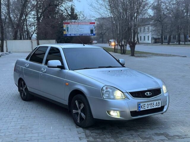 Серый ВАЗ 2170 Priora, объемом двигателя 1.6 л и пробегом 250 тыс. км за 3750 $, фото 8 на Automoto.ua