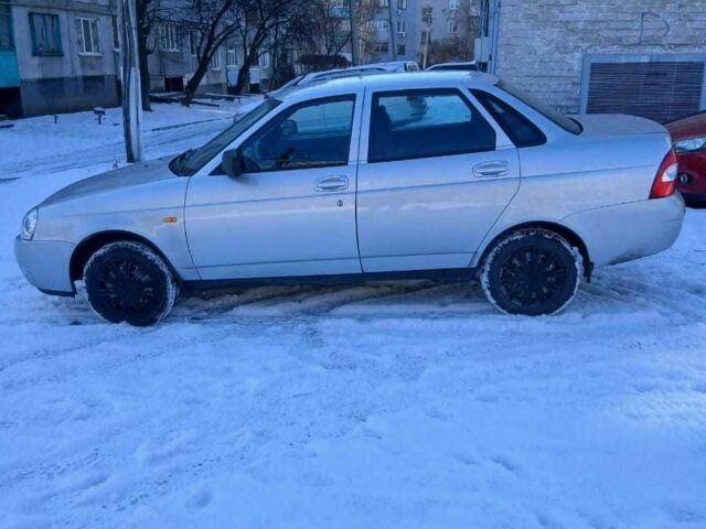 Сірий ВАЗ 2170 Priora, об'ємом двигуна 1.6 л та пробігом 14 тис. км за 5000 $, фото 2 на Automoto.ua