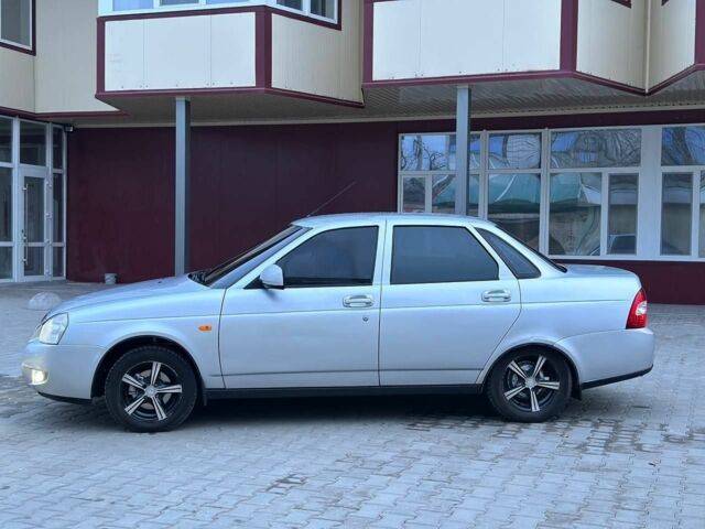 Серый ВАЗ 2170 Priora, объемом двигателя 1.6 л и пробегом 250 тыс. км за 3750 $, фото 7 на Automoto.ua