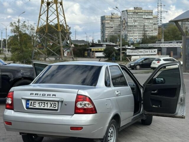 Серый ВАЗ 2170 Priora, объемом двигателя 1.6 л и пробегом 170 тыс. км за 2400 $, фото 3 на Automoto.ua