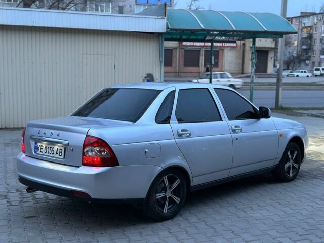 Серый ВАЗ 2170 Priora, объемом двигателя 1.6 л и пробегом 250 тыс. км за 3750 $, фото 10 на Automoto.ua