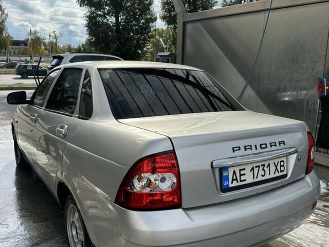 Серый ВАЗ 2170 Priora, объемом двигателя 1.6 л и пробегом 170 тыс. км за 2400 $, фото 1 на Automoto.ua
