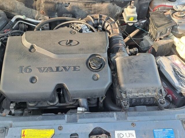 Сірий ВАЗ 2170 Priora, об'ємом двигуна 1.6 л та пробігом 225 тис. км за 3700 $, фото 5 на Automoto.ua