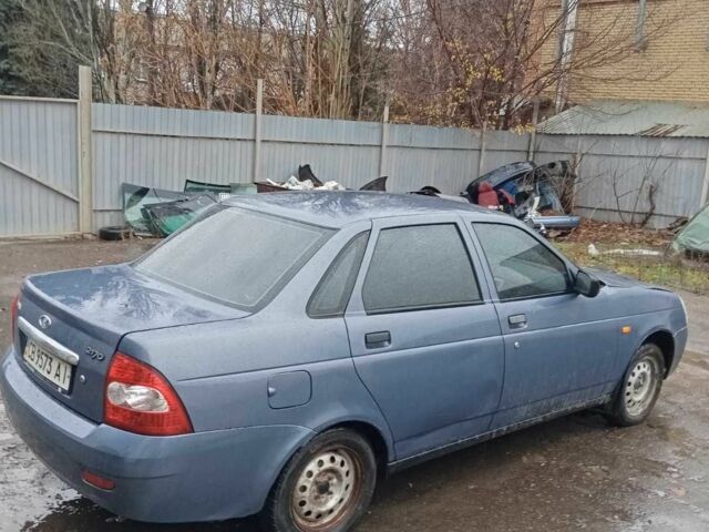 Синий ВАЗ 2170 Priora, объемом двигателя 1.6 л и пробегом 177 тыс. км за 1045 $, фото 2 на Automoto.ua