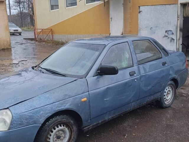 Синий ВАЗ 2170 Priora, объемом двигателя 1.6 л и пробегом 177 тыс. км за 1045 $, фото 7 на Automoto.ua
