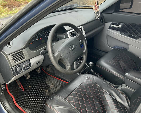 Синий ВАЗ 2170 Priora, объемом двигателя 1.6 л и пробегом 272 тыс. км за 2800 $, фото 8 на Automoto.ua