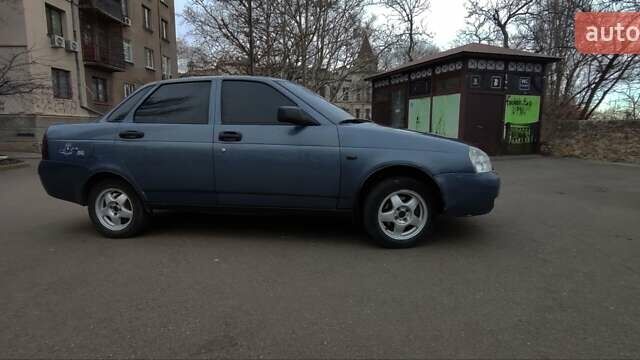Синій ВАЗ 2170 Priora, об'ємом двигуна 1.6 л та пробігом 150 тис. км за 2300 $, фото 1 на Automoto.ua