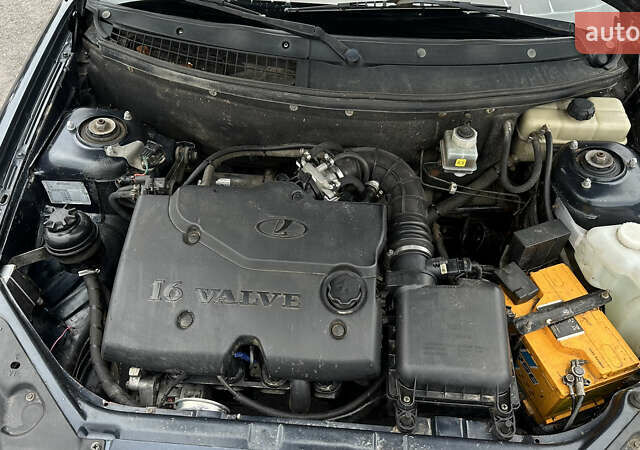 Синий ВАЗ 2170 Priora, объемом двигателя 1.6 л и пробегом 164 тыс. км за 2350 $, фото 10 на Automoto.ua