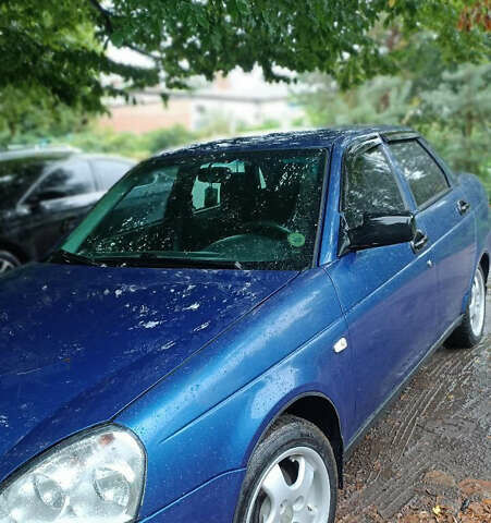 Синий ВАЗ 2170 Priora, объемом двигателя 1.6 л и пробегом 177 тыс. км за 1700 $, фото 4 на Automoto.ua