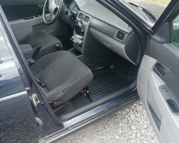 Синий ВАЗ 2170 Priora, объемом двигателя 1.6 л и пробегом 308 тыс. км за 1500 $, фото 3 на Automoto.ua