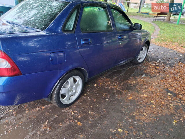 Синий ВАЗ 2170 Priora, объемом двигателя 1.6 л и пробегом 177 тыс. км за 1700 $, фото 1 на Automoto.ua