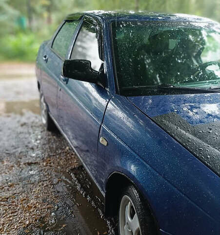 Синий ВАЗ 2170 Priora, объемом двигателя 1.6 л и пробегом 177 тыс. км за 1700 $, фото 3 на Automoto.ua