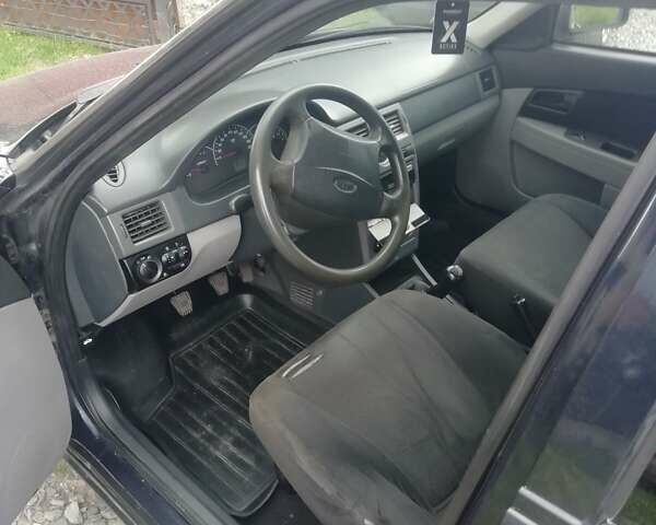 Синий ВАЗ 2170 Priora, объемом двигателя 1.6 л и пробегом 308 тыс. км за 1500 $, фото 6 на Automoto.ua