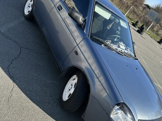 Синий ВАЗ 2170 Priora, объемом двигателя 1.6 л и пробегом 260 тыс. км за 1900 $, фото 5 на Automoto.ua