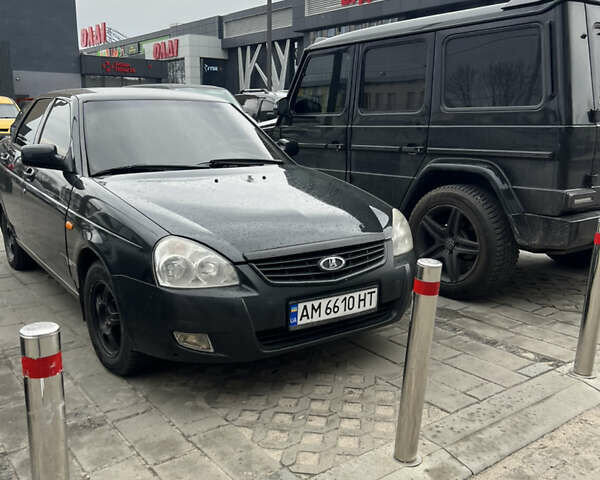 Синій ВАЗ 2170 Priora, об'ємом двигуна 1.6 л та пробігом 300 тис. км за 2400 $, фото 7 на Automoto.ua