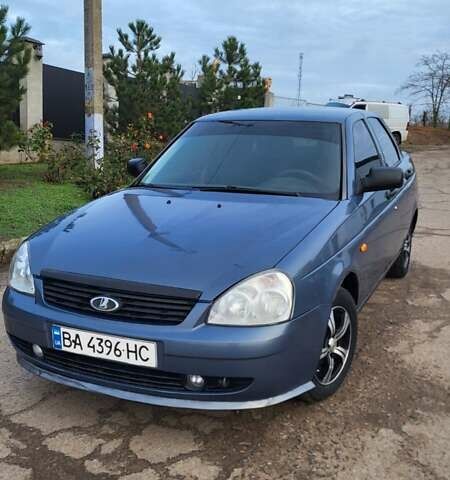 Синий ВАЗ 2170 Priora, объемом двигателя 1.6 л и пробегом 255 тыс. км за 2650 $, фото 7 на Automoto.ua