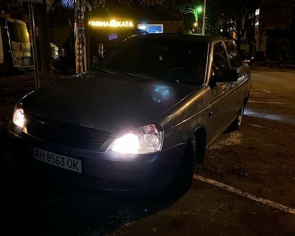 Синий ВАЗ 2170 Priora, объемом двигателя 1.6 л и пробегом 263 тыс. км за 1900 $, фото 1 на Automoto.ua