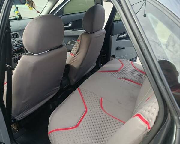 Синий ВАЗ 2170 Priora, объемом двигателя 1.6 л и пробегом 190 тыс. км за 2850 $, фото 6 на Automoto.ua