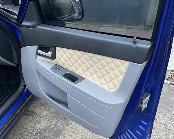 Синій ВАЗ 2170 Priora, об'ємом двигуна 1.6 л та пробігом 90 тис. км за 3400 $, фото 2 на Automoto.ua