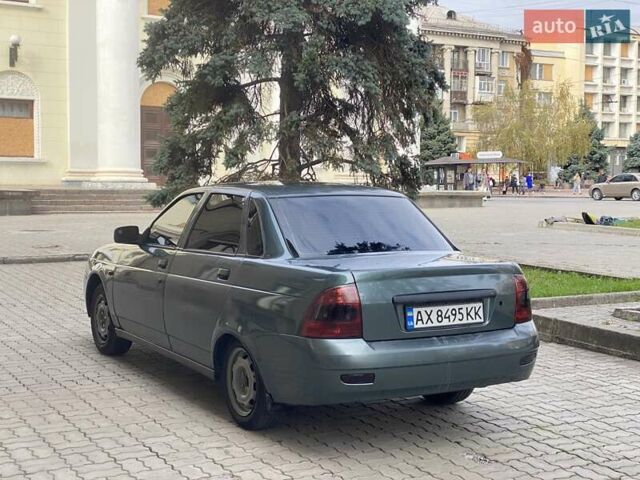 Зеленый ВАЗ 2170 Priora, объемом двигателя 1.6 л и пробегом 250 тыс. км за 1350 $, фото 3 на Automoto.ua