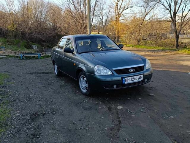 Зеленый ВАЗ 2170 Priora, объемом двигателя 1.6 л и пробегом 160 тыс. км за 2800 $, фото 3 на Automoto.ua