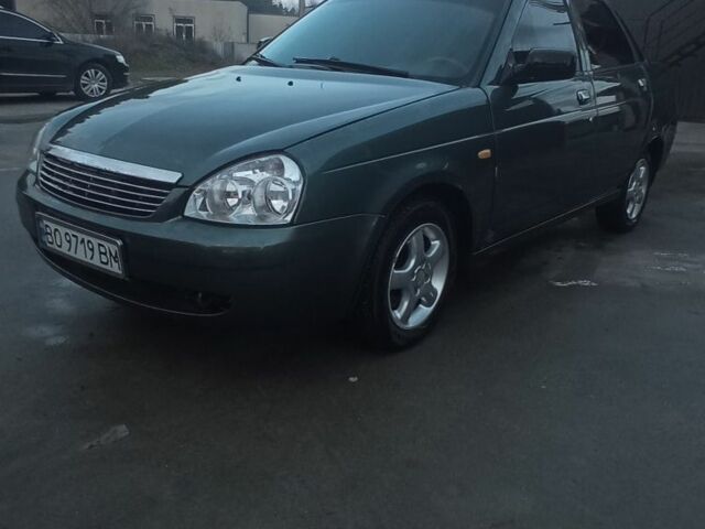 Зеленый ВАЗ 2170 Priora, объемом двигателя 1.6 л и пробегом 220 тыс. км за 1750 $, фото 2 на Automoto.ua