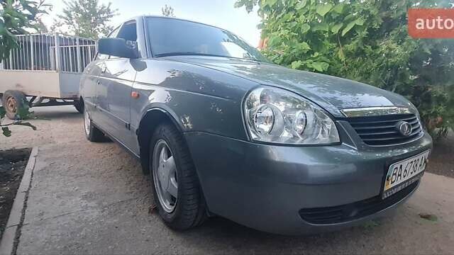 Зеленый ВАЗ 2170 Priora, объемом двигателя 1.6 л и пробегом 145 тыс. км за 2950 $, фото 9 на Automoto.ua