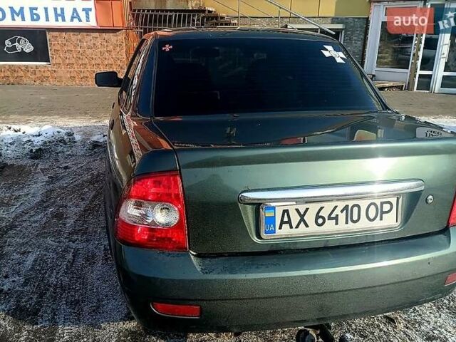 Зелений ВАЗ 2170 Priora, об'ємом двигуна 1.6 л та пробігом 380 тис. км за 2600 $, фото 1 на Automoto.ua