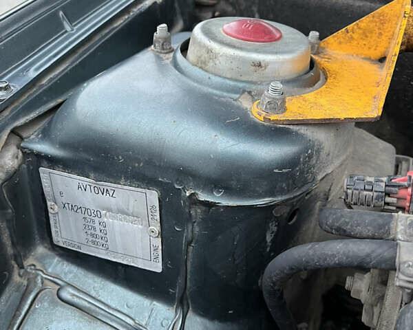 Зеленый ВАЗ 2170 Priora, объемом двигателя 1.6 л и пробегом 120 тыс. км за 2700 $, фото 7 на Automoto.ua