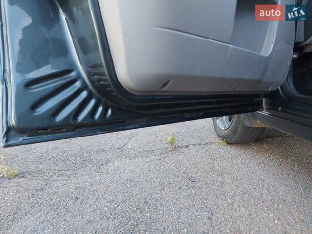 Зелений ВАЗ 2170 Priora, об'ємом двигуна 1.6 л та пробігом 195 тис. км за 2400 $, фото 11 на Automoto.ua