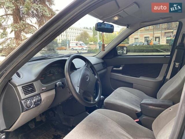 ВАЗ 2170 Priora 2007 у Запоріжжя на Automoto.ua Зелений ВАЗ 2170 Priora, об'ємом двигуна 1.6 л та пробігом 250 тис. км за 1250 $, фото 7 на Automoto.ua