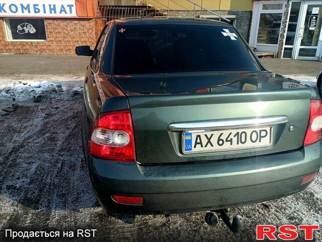 ВАЗ 2170 Priora 2007 у Дніпро (Дніпропетровську) на Automoto.ua Зелений ВАЗ 2170 Priora, об'ємом двигуна 1.6 л та пробігом 380 тис. км за 2600 $, фото 2 на Automoto.ua